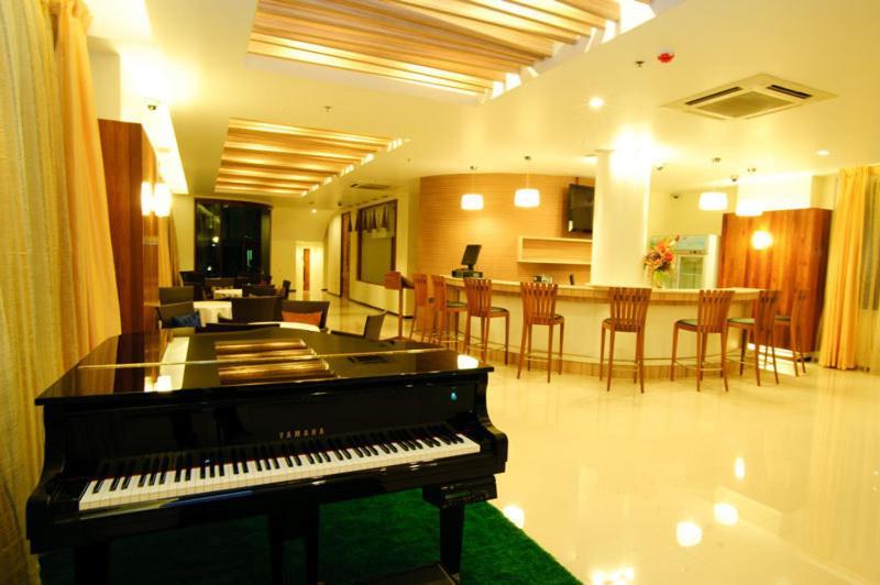 Much-Che Manta Boutique Hotel Udon Thani Buitenkant foto